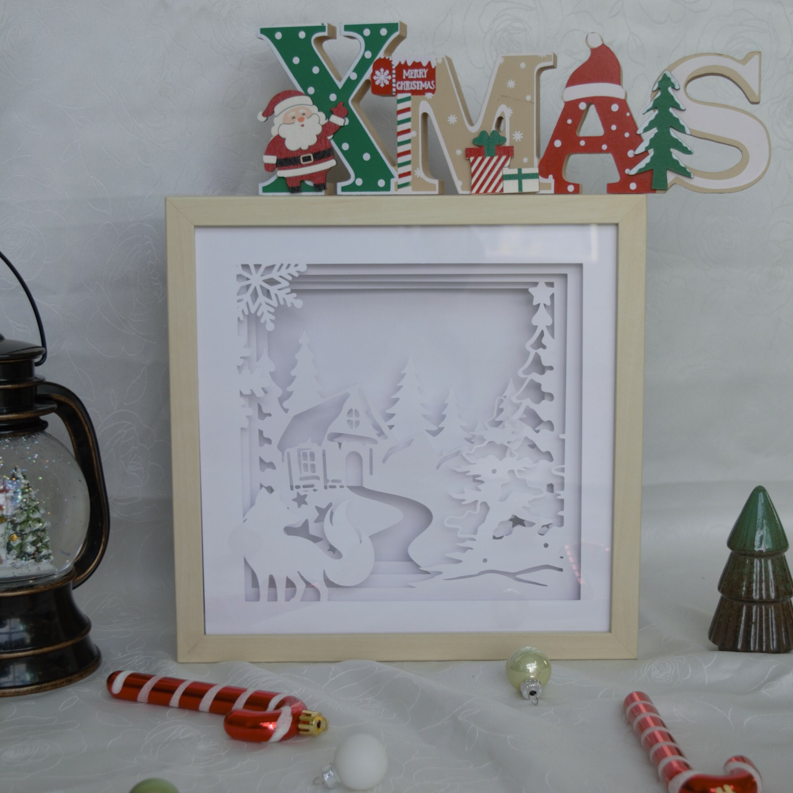 🦊 Lightbox “Snowy Fox Lodge” – L’hiver en lumière ❄️